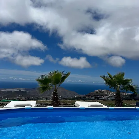 La Vista Al Mar